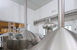 Brewing facilities up to 300hl